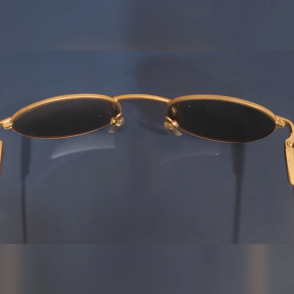 Fossil Vintage 1996 Brushed Gold Sunglasses - Picture 6 of 11